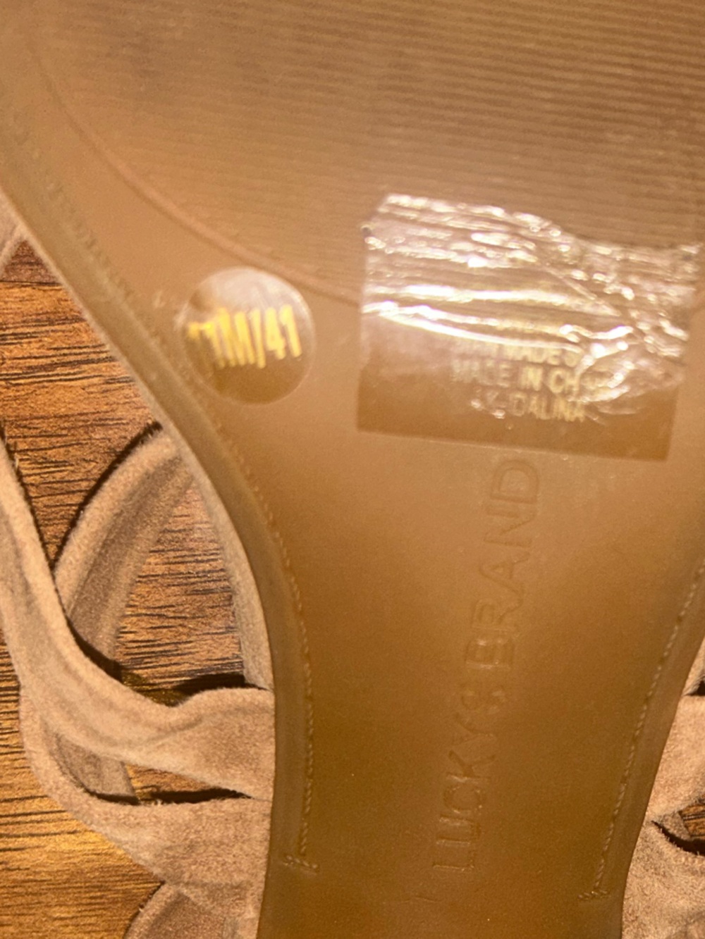 Lucky Brand Tan Suede Strappy Lace-Up Sandals - Perfect for spring! - Picture 4 of 4